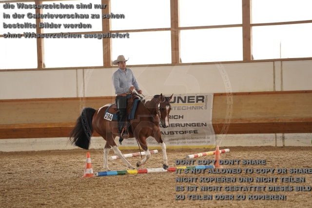 s_A_901664.JPG